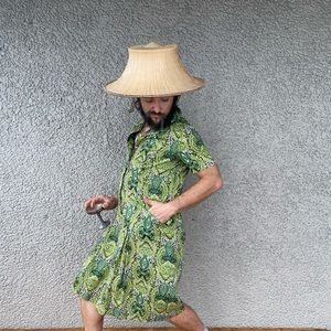 SWEET VINTAGE Handmade Green Paisley Dress